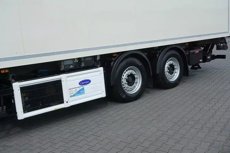 Mercedes ACTROS / 2540 / ACC / E 6 / ZESTAW PRZEJAZDOWY / CHŁODNIA + WINDA / 38 PALET zdjęcie 31