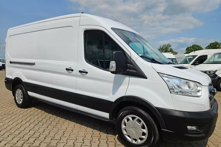 Ford transit L3H2 59900zł NETTO 2.0TdCi/170KM zdjęcie 3