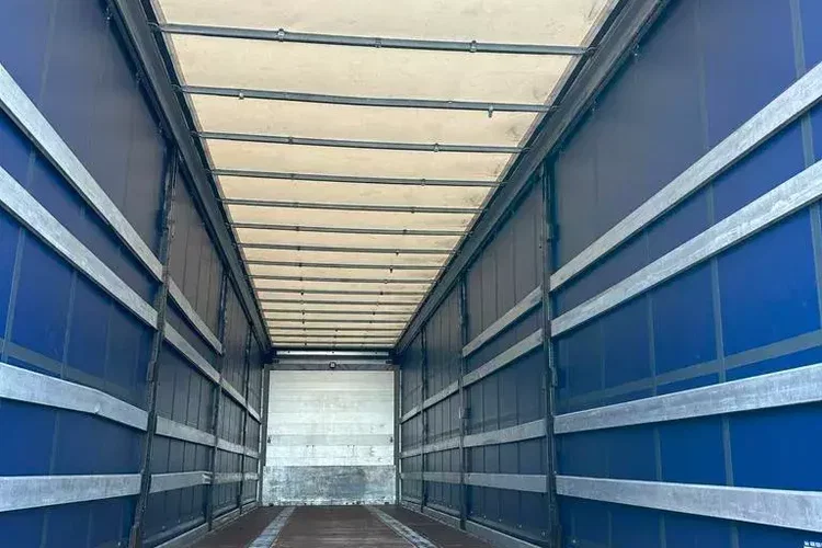 Schwarzmuller FIRANKA / OŚ PODNOSZONA / DACH PODNOSZONY zdjęcie 10