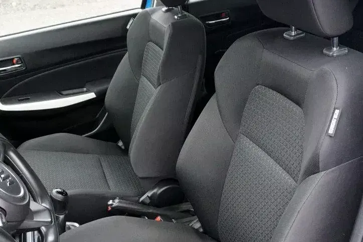 Suzuki swift zdjęcie 11