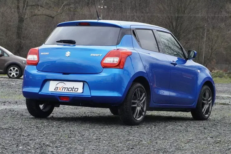 Suzuki swift zdjęcie 4