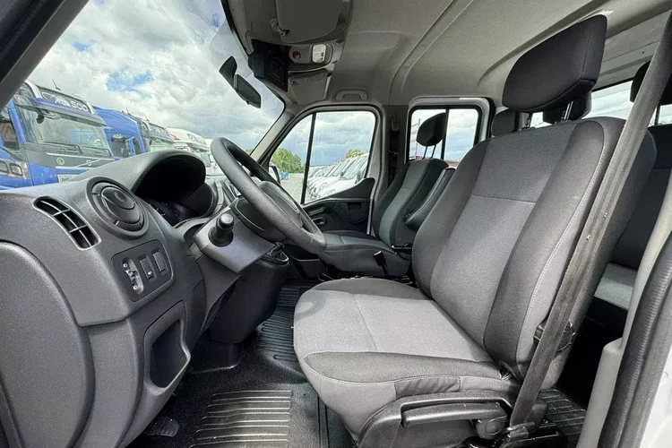 Renault Master zdjęcie 24
