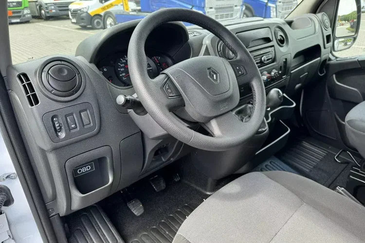 Renault Master zdjęcie 25