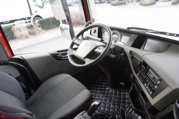 Volvo FH 500 / FABRYCZNIE NOWA NACZEPA niskopodwoziowa Kässbohrer LB3E / 500 KM zdjęcie 8