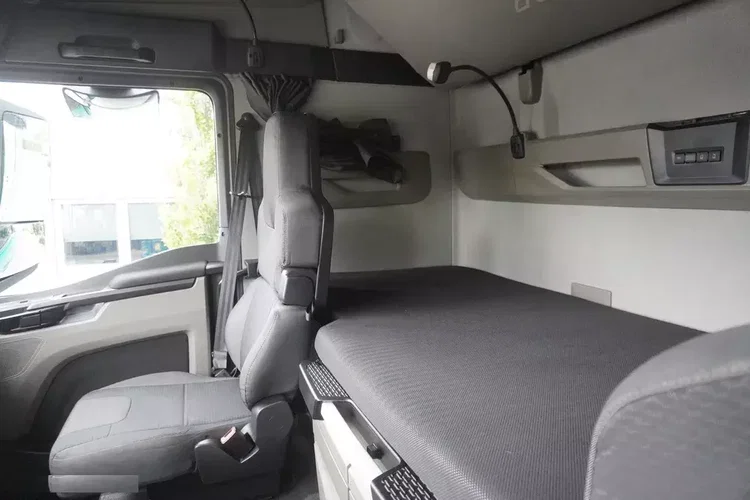 MAN TGX 18.470 / Zestaw / Przyczepa 19 EPAL / Firanka 19 EPAL / 2022 / Retarder / 15 sztuk zdjęcie 43