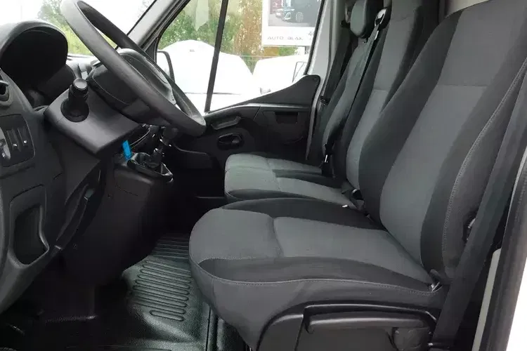 Renault Master zdjęcie 9