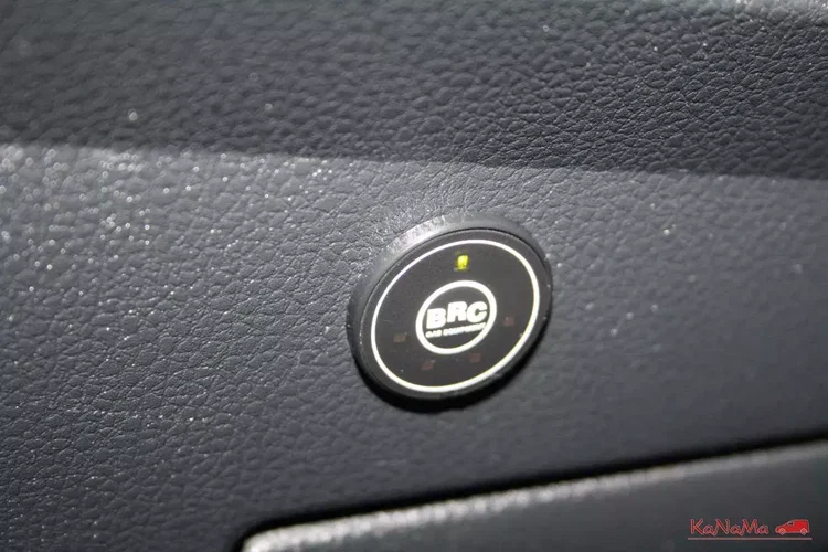 Volkswagen Caddy zdjęcie 33