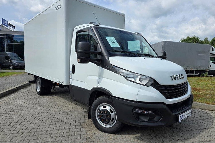 IVECO DAILY 35C 16 zdjęcie 2