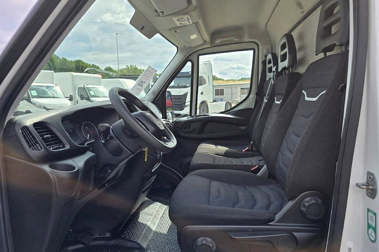 IVECO DAILY 35C 16 zdjęcie 7