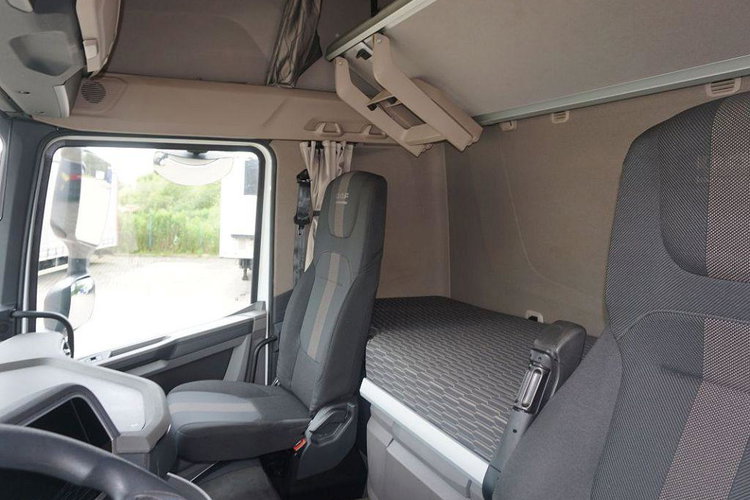 DAF XF 480 FT zdjęcie 8