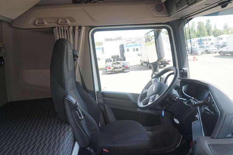 DAF XF 480 FT zdjęcie 7