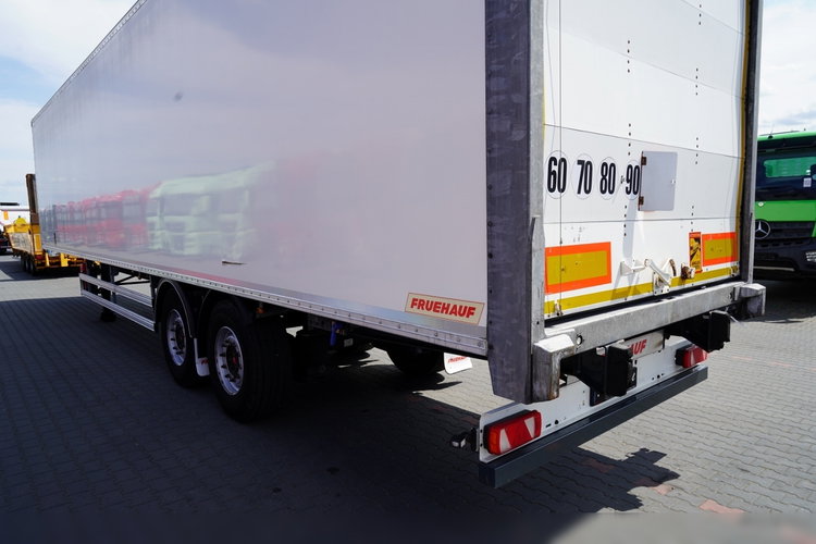 Fruehauf / KONTENER / KOFFER / 2 OSIE / SAF / 2021 ROK / BARDZO MOCNA PODŁOGA: SZYNA-DESKA / ROLETA  zdjęcie 11