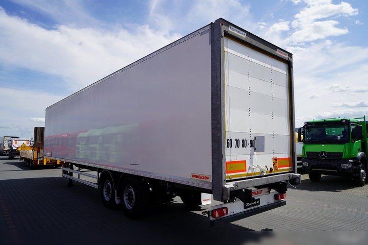 Fruehauf / KONTENER / KOFFER / 2 OSIE / SAF / 2021 ROK / BARDZO MOCNA PODŁOGA: SZYNA-DESKA / ROLETA  zdjęcie 3