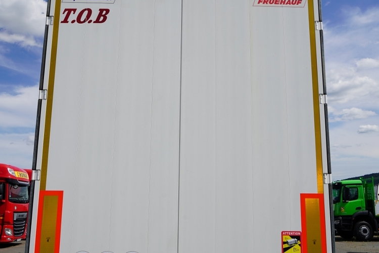 Fruehauf / KONTENER / KOFFER / 2 OSIE / SAF / 2020 ROK / BARDZO MOCNA PODŁOGA: SZYNA-DESKA  zdjęcie 12