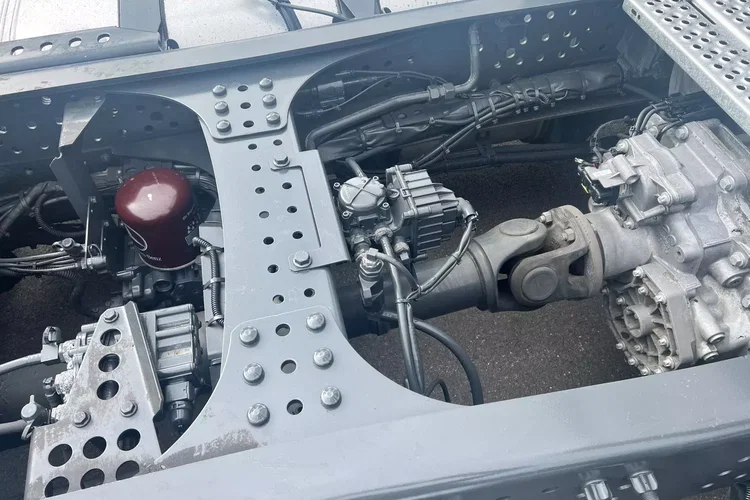 Mercedes ACTROS L prokontraktowy zdjęcie 23