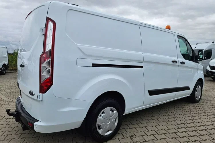 Ford transit-custom L2H1 59900zł NETTO 2.0TdCi/170KM zdjęcie 8