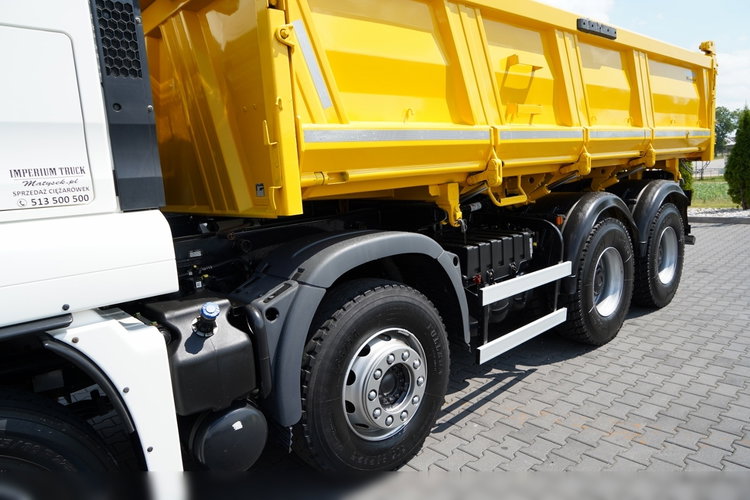 MAN TGS 41.460 / 8x4 / WYWROTKA / 2 STRONNA / BORDMATIC / HYDROBURTA / MEILLER KIPER /  / OPONY 100% / EURO 6 / 2017 R / SPROWADZONA  zdjęcie 19