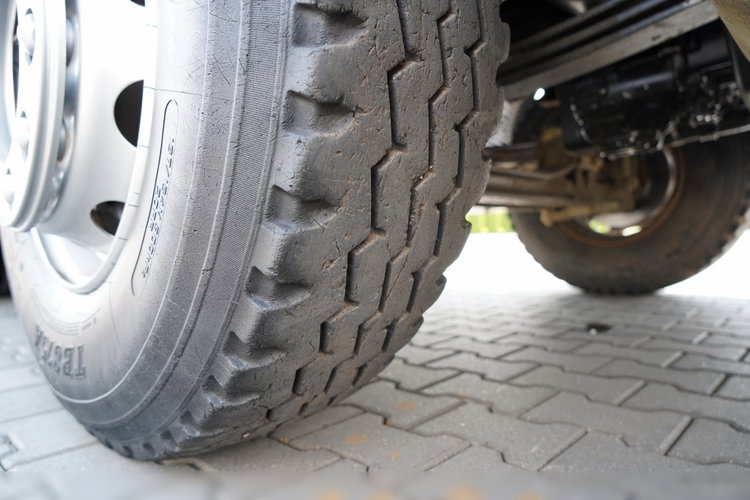 MAN TGS 41.460 / 8x4 / WYWROTKA / 2 STRONNA / BORDMATIC / HYDROBURTA / MEILLER KIPER /  / OPONY 100% / EURO 6 / 2017 R / SPROWADZONA  zdjęcie 27