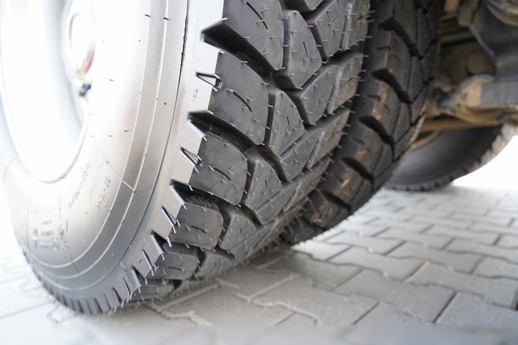 MAN TGS 41.460 / 8x4 / WYWROTKA / 2 STRONNA / BORDMATIC / HYDROBURTA / MEILLER KIPER /  / OPONY 100% / EURO 6 / 2017 R / SPROWADZONA  zdjęcie 30