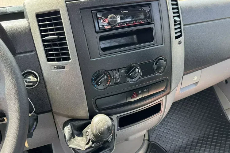 Mercedes Sprinter zdjęcie 25