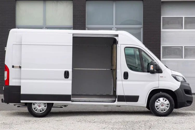 Fiat Ducato 2.3 L2H2 ŚREDNI Professional zdjęcie 26