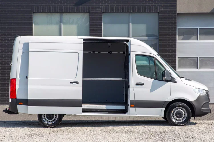 Mercedes Sprinter L2H2 317 CDI ŚREDNI zdjęcie 11