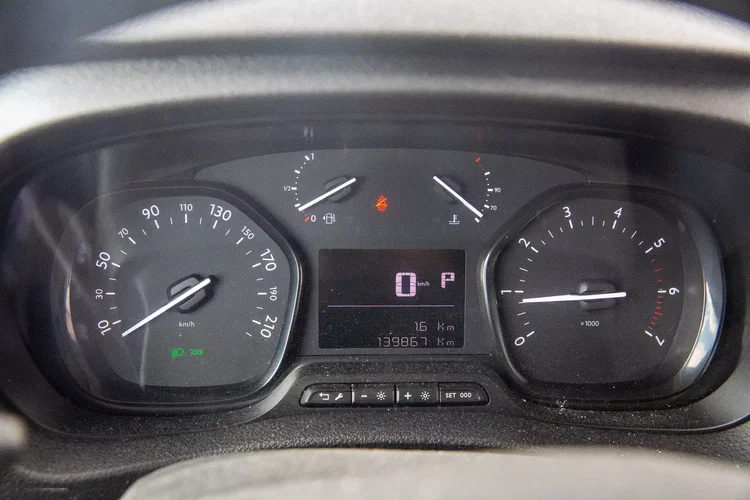 Peugeot Expert L3H1 DŁUGI 2.0 Automat zdjęcie 9