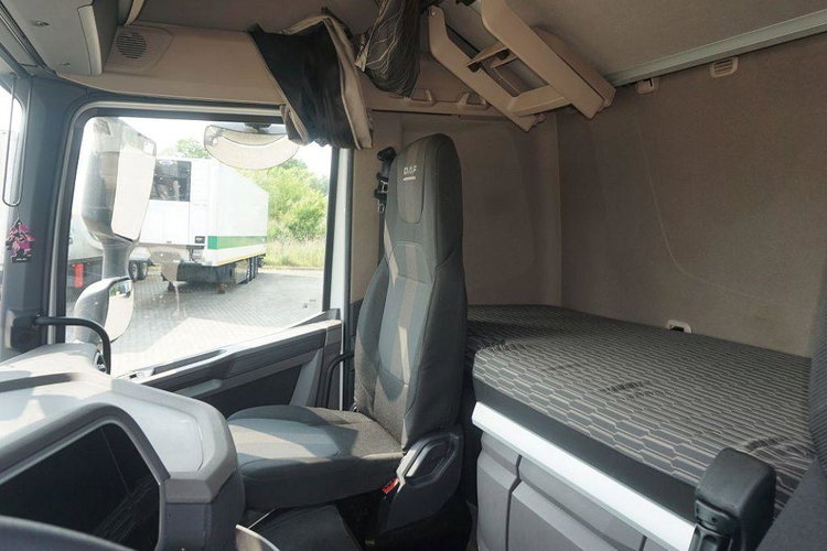 DAF XF 480 FT zdjęcie 8