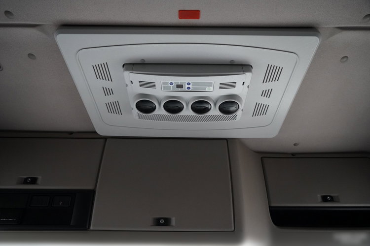 DAF XF 480 / SPACE CAB / KLIMA POSTOJOWA / SPROWADZONY / PO KONTRAKCIE SERWISOWYM zdjęcie 34