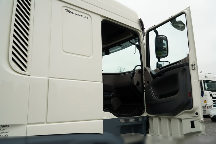 DAF XF 480 / SPACE CAB / KLIMA POSTOJOWA / SPROWADZONY / PO KONTRAKCIE SERWISOWYM zdjęcie 37