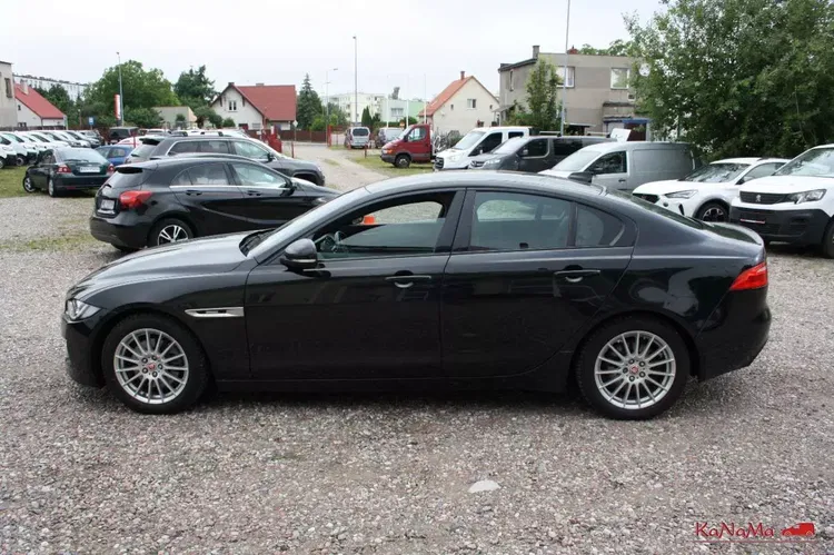 Jaguar xe zdjęcie 13