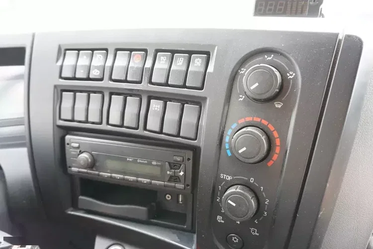 Renault D16 250 zdjęcie 18