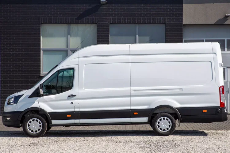 Ford Transit 170KM L4H3 Furgon TREND BUSINESS zdjęcie 22