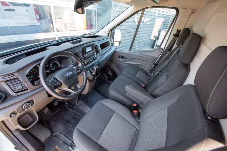 Ford Transit 170KM L4H3 Furgon TREND BUSINESS zdjęcie 27
