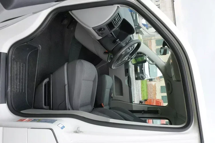 Volkswagen Transporter zdjęcie 28