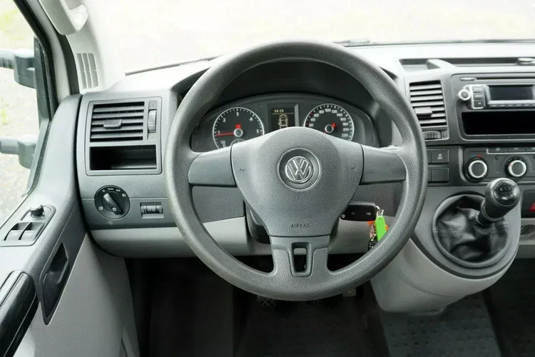 Volkswagen Transporter zdjęcie 29