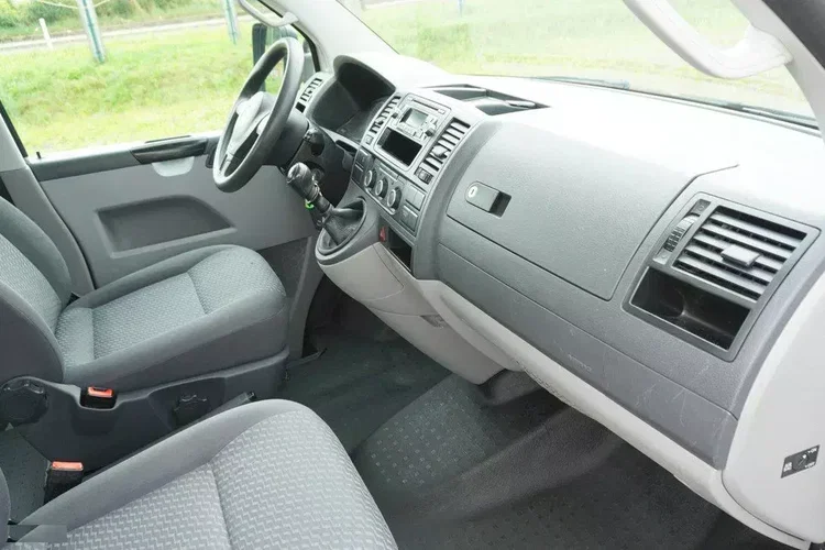 Volkswagen Transporter zdjęcie 30