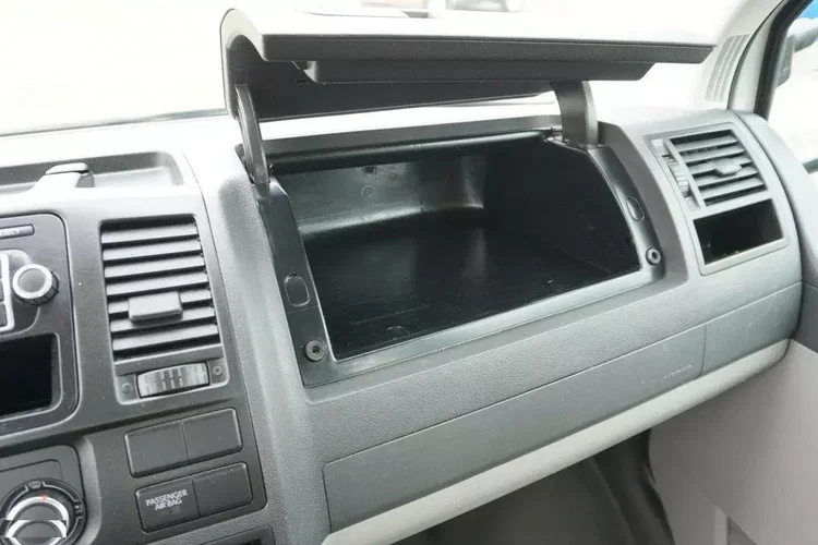 Volkswagen Transporter zdjęcie 31