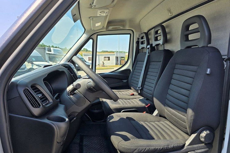 IVECO DAILY 35C 16 zdjęcie 7