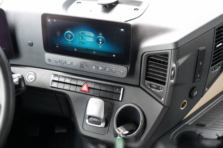 Mercedes ACTROS 1845 / MP5 / BIG SPACE / PO KONTRAKCIE SERWISOWYM zdjęcie 33