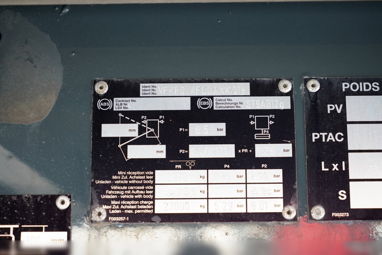 Fruehauf / KONTENER / KOFFER / ROLETA / BARDZO MOCNA PODŁOGA : SZYNA-DESKA zdjęcie 19