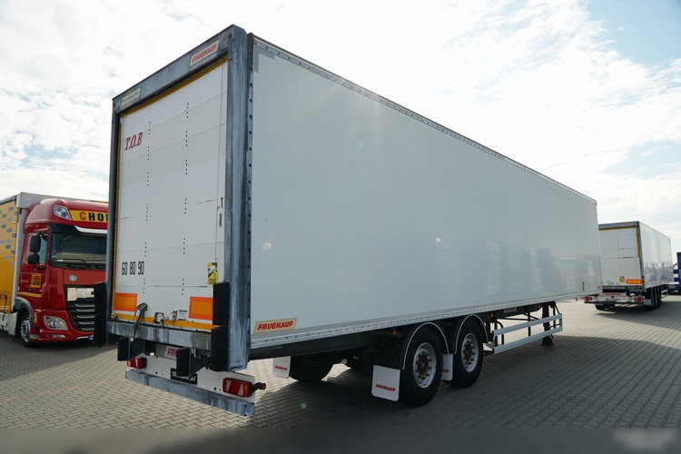 Fruehauf / KONTENER / KOFFER / OSIE SAF / 2 OSIE / ROLETA / MOCNA PODŁOGA: SZYNA DESKA zdjęcie 5