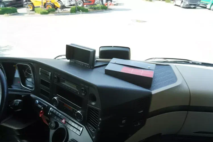 Mercedes Actros 1840 / NOWA Wywrotka 3-stronna 10 EPAL / Blokada mostu / Ład. 10 t zdjęcie 26