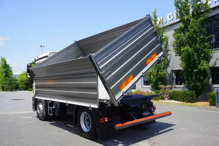 Mercedes Actros 1840 / NOWA Wywrotka 3-stronna 10 EPAL / Blokada mostu / Ład. 10 t zdjęcie 9