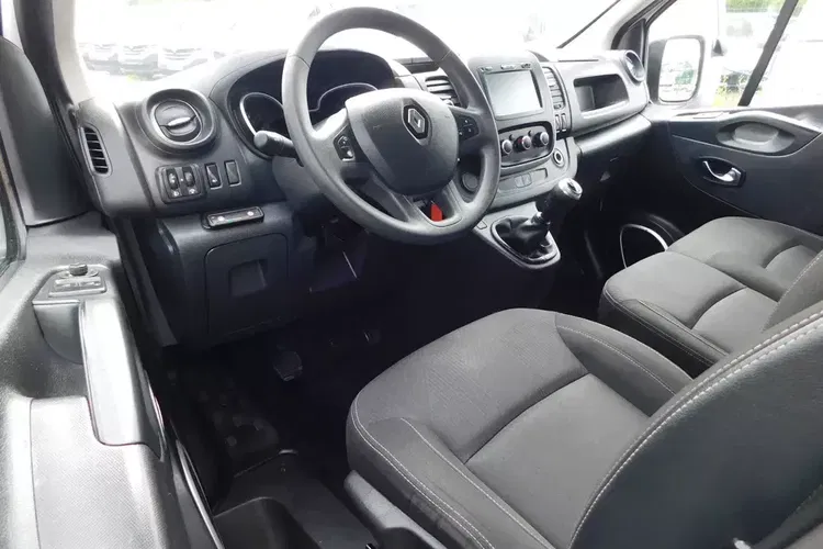 Renault Trafic zdjęcie 8
