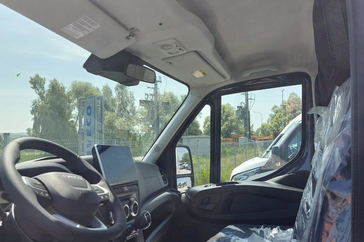 IVECO Daily 50C18HZ zdjęcie 9