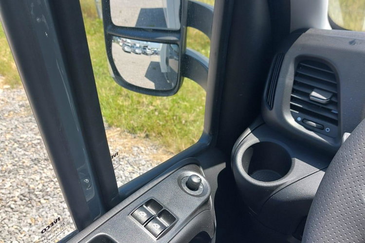 IVECO Daily 50C18HZ zdjęcie 10