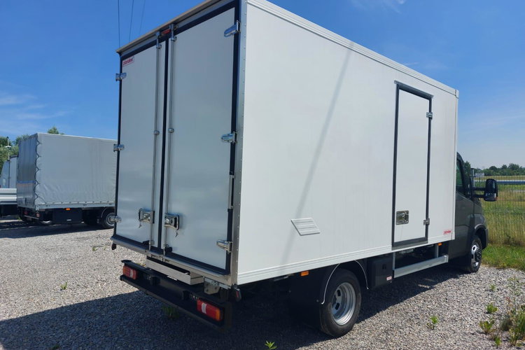 IVECO Daily 50C18HZ zdjęcie 4