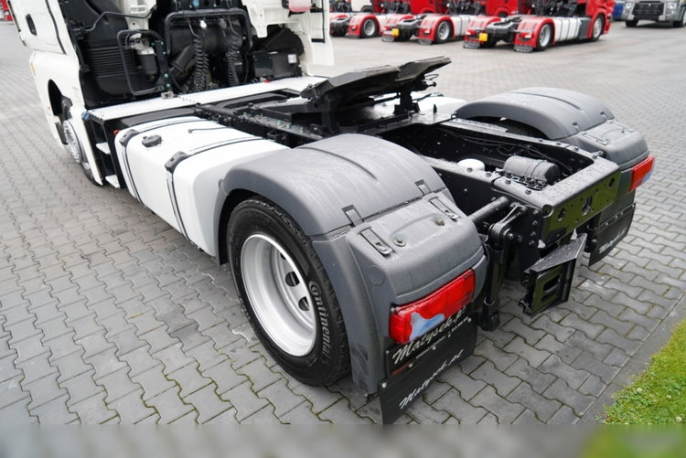 MAN TGX 18.470 / LOW DECK / MEGA / XXL / REGULOWANE SIODŁO / 2020 ROK / NAVI / SPROWADZONY / PO KONTRAKCIE SERWISOWYM zdjęcie 13