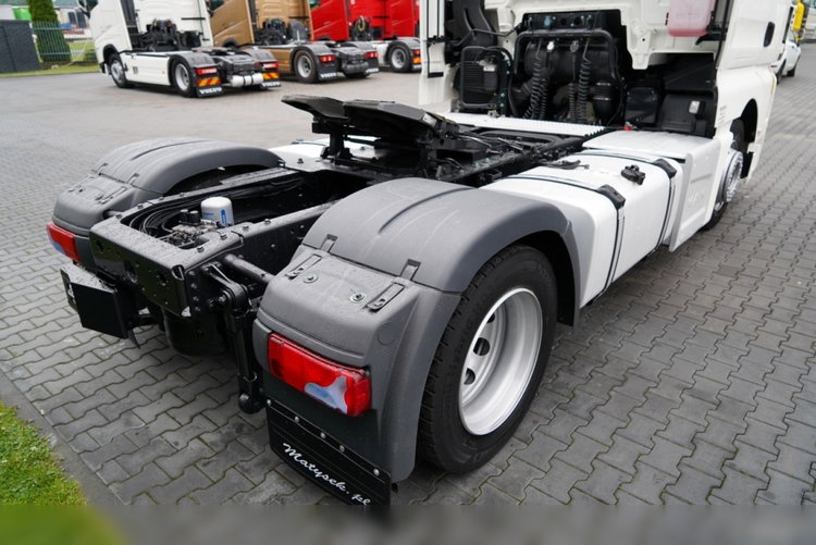 MAN TGX 18.470 / LOW DECK / MEGA / XXL / REGULOWANE SIODŁO / 2020 ROK / NAVI / SPROWADZONY / PO KONTRAKCIE SERWISOWYM zdjęcie 14